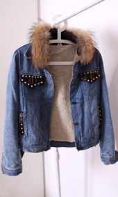 阿李小镇 深耕欧美外贸精品女装，兼营日用百货的多元化零售之道